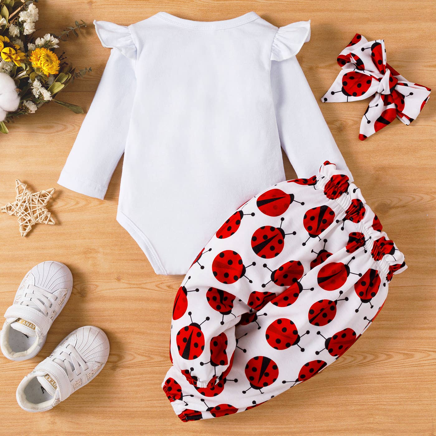 3pcs Baby Girl Ladybug White Romper Trousers Set